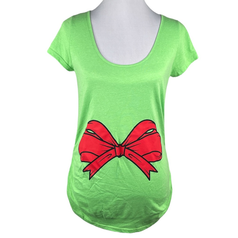 KT Maternity Present TShirt Green Red Size Medium